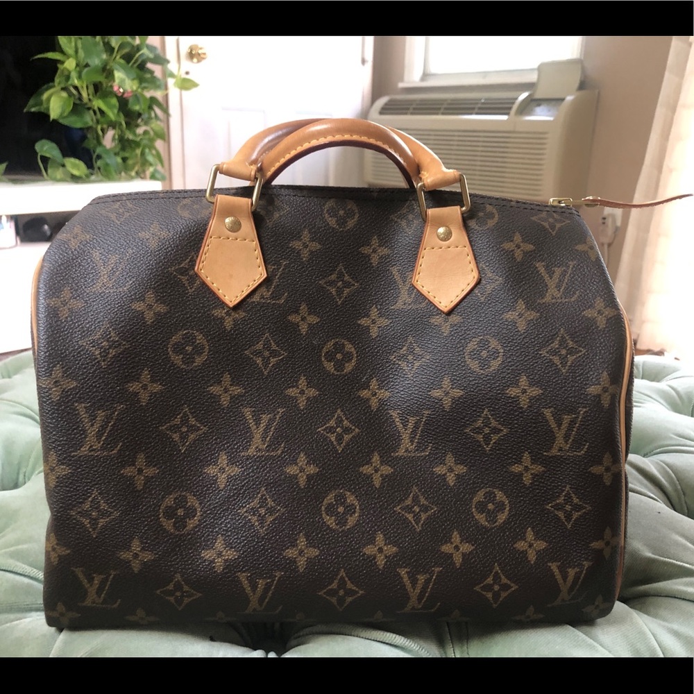 Louis Vuitton Monogram Speedy 30